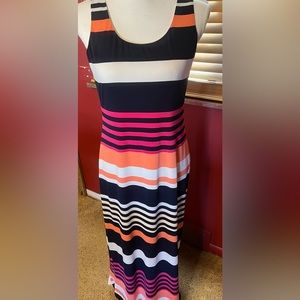 Jessica Howard maxi dress